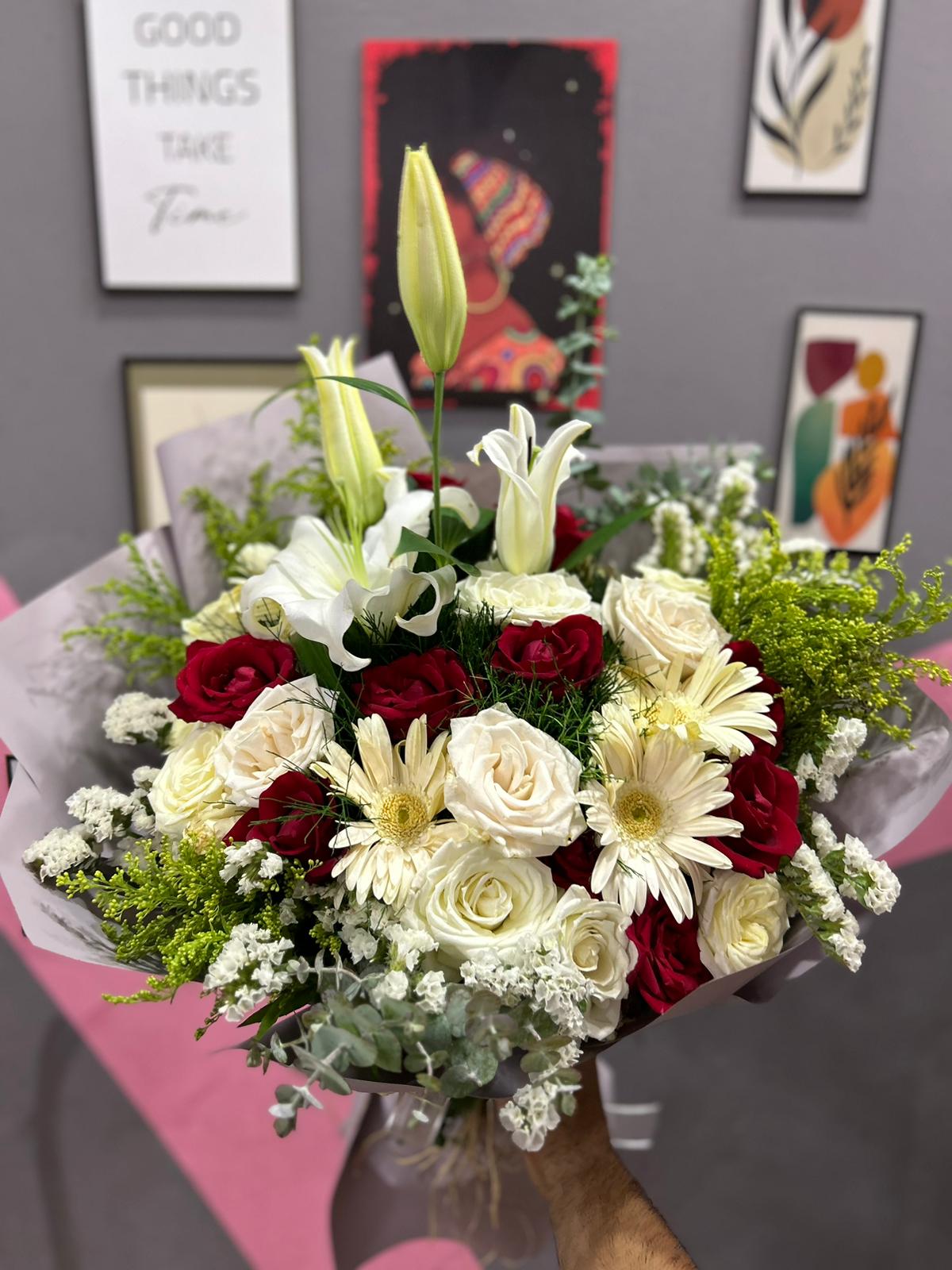 sik-lilyum-gul-buketi-snt40